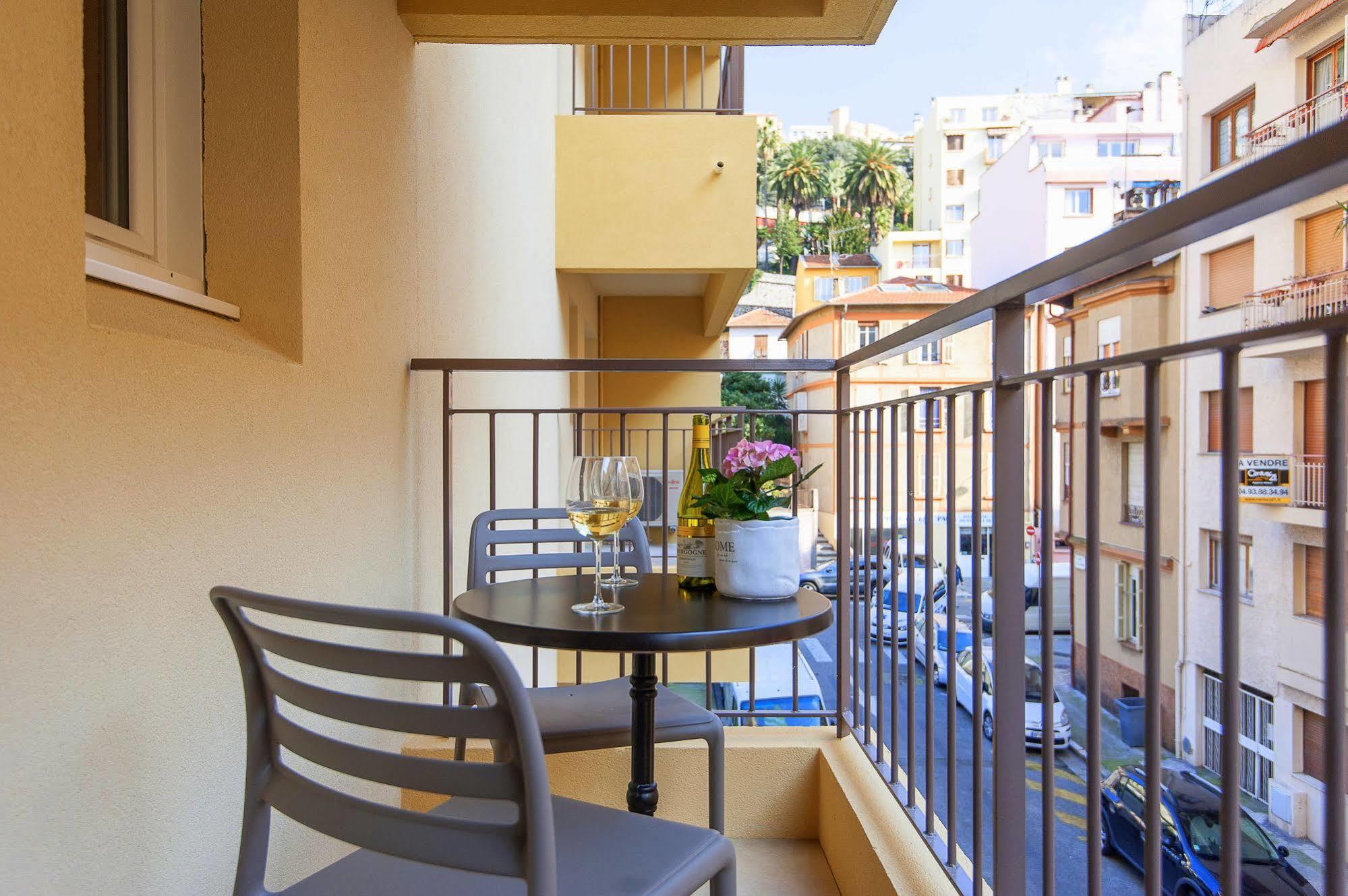 Residence Villa Serafina Nizza Exterior foto
